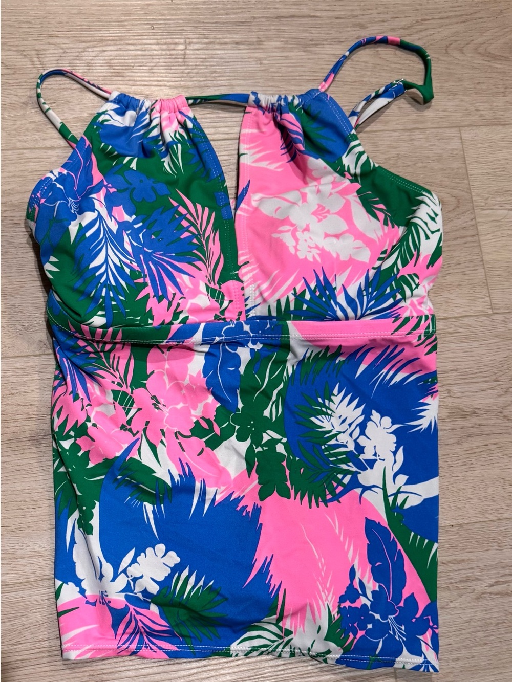 Tankini top size medium